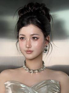 宁波商业化妆师班学员作品：主持人妆，上镜立体妆面，适配电视录制与商业活动